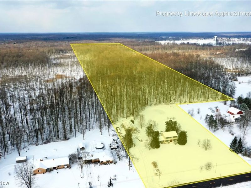 658 Center Street W, Warren, OH 44481 Photo 3