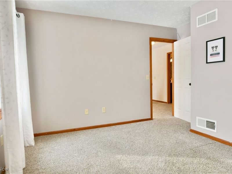 658 Center Street W, Warren, OH 44481 Photo 33