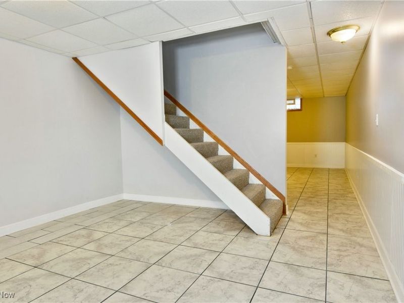 658 Center Street W, Warren, OH 44481 Photo 36