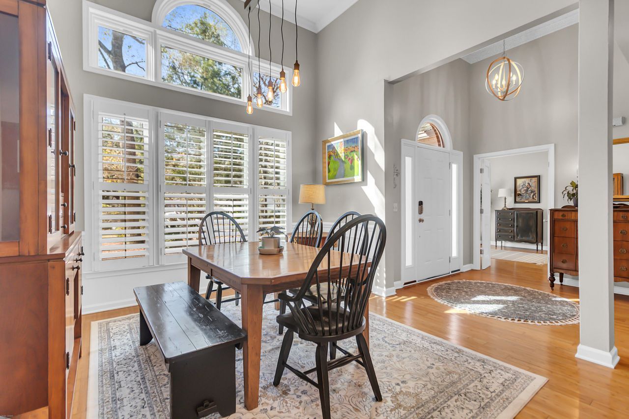 2044 Hallahan Court Photo 11