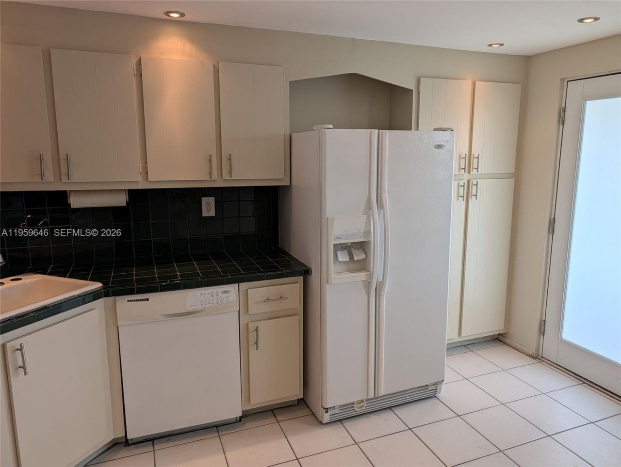 1075 NE Miami Gardens Dr, Unit 509, Miami, FL 33179 Photo