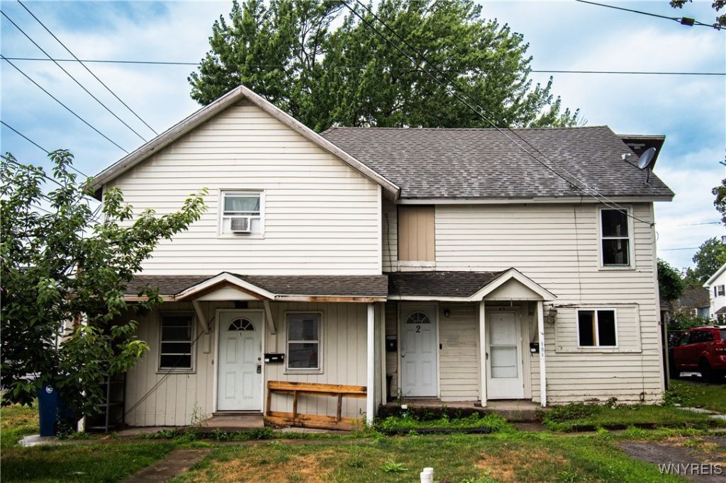 131 Allen Street, Lockport, NY 14094 Main Photo