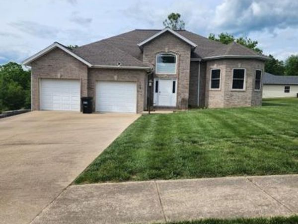 103 Cedar Court, St Robert, MO 65584