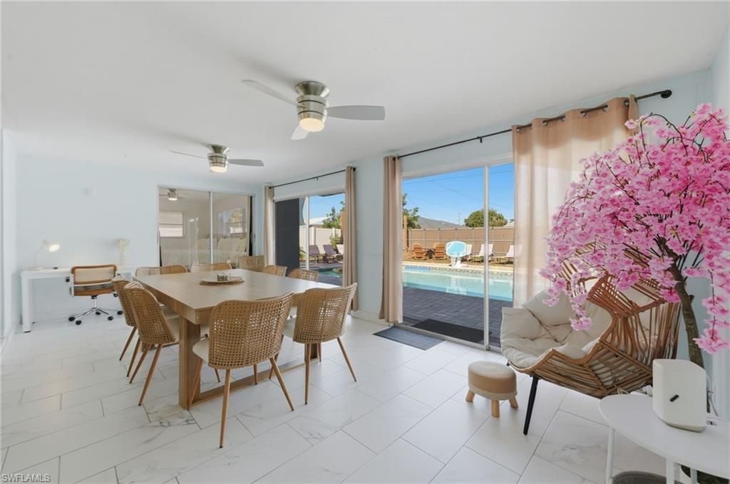 4044 Country Club Blvd, Cape Coral, FL 33904 Photo