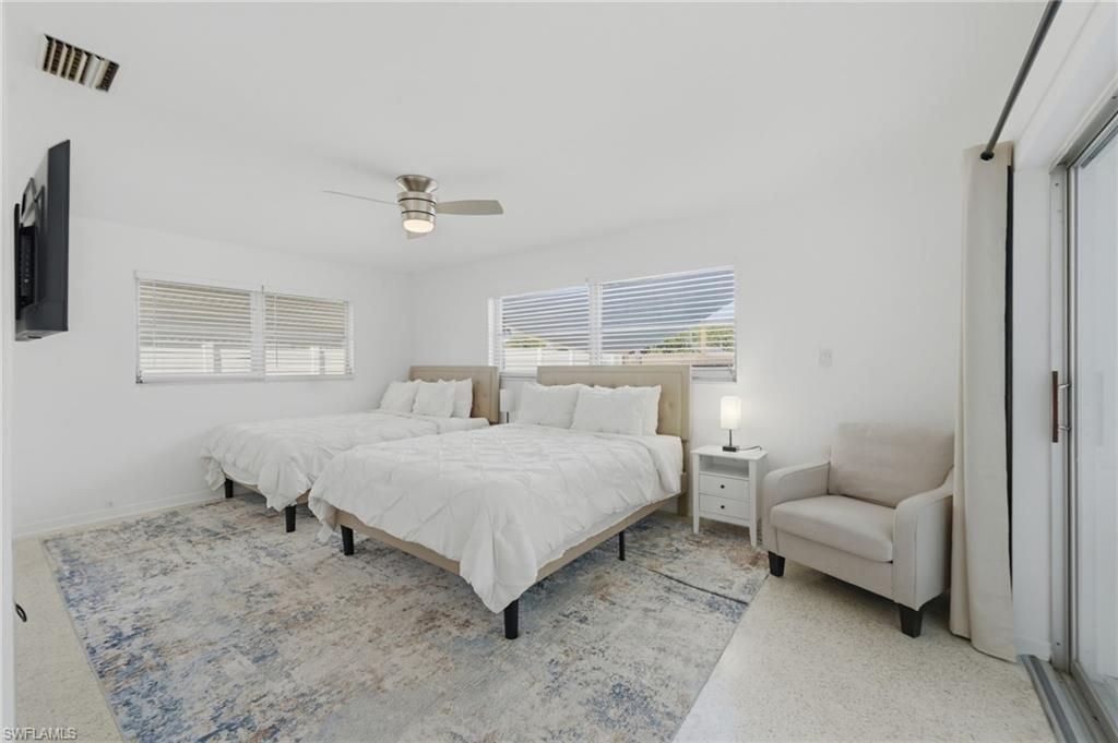 4044 Country Club Blvd, Cape Coral, FL 33904 Photo