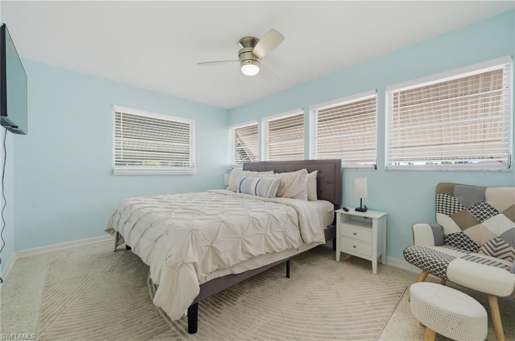 4044 Country Club Blvd, Cape Coral, FL 33904 Photo