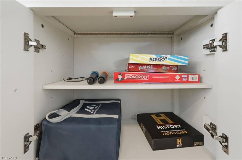 4044 Country Club Blvd, Cape Coral, FL 33904 Photo