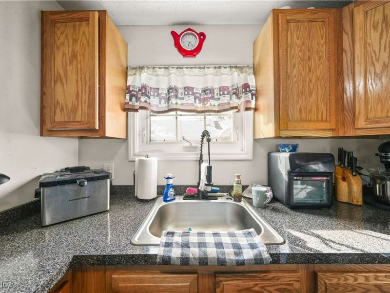 1951 Walton Road, Kent, OH 44240 Photo 9