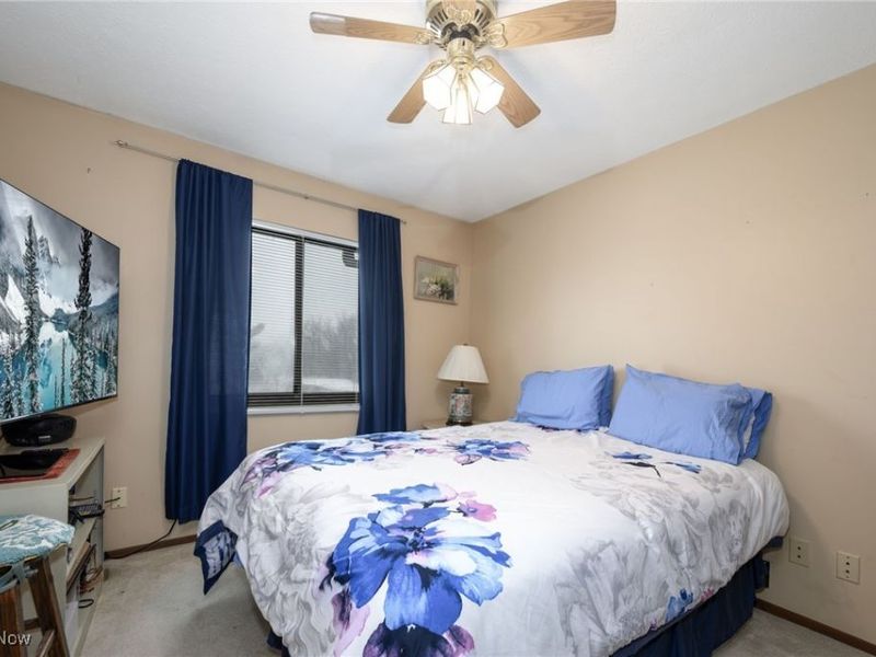 864 Kirkwall Drive, Akron, OH 44321 Photo 13