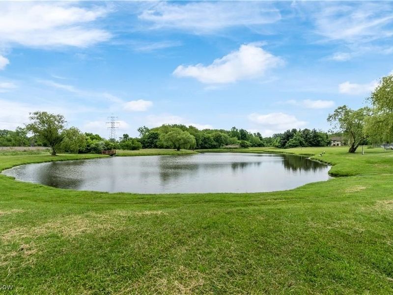 864 Kirkwall Drive, Akron, OH 44321 Photo 26