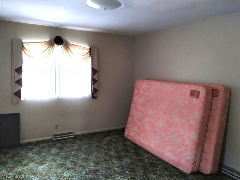 346 E 8th Street, East Liverpool, OH 43920 Photo 12