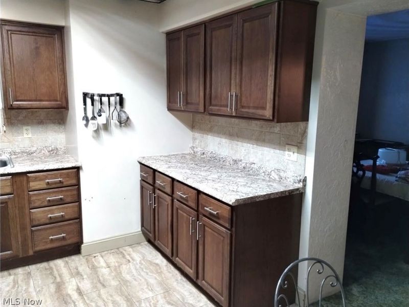 346 E 8th Street, East Liverpool, OH 43920 Photo 5