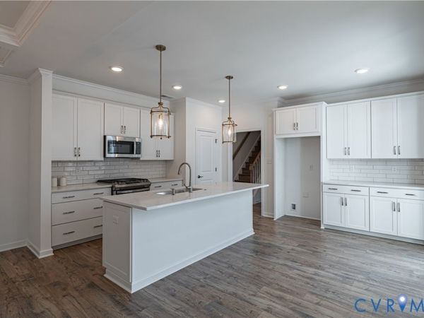 6714 Mayland Ridge Lane , Moseley, VA 23120