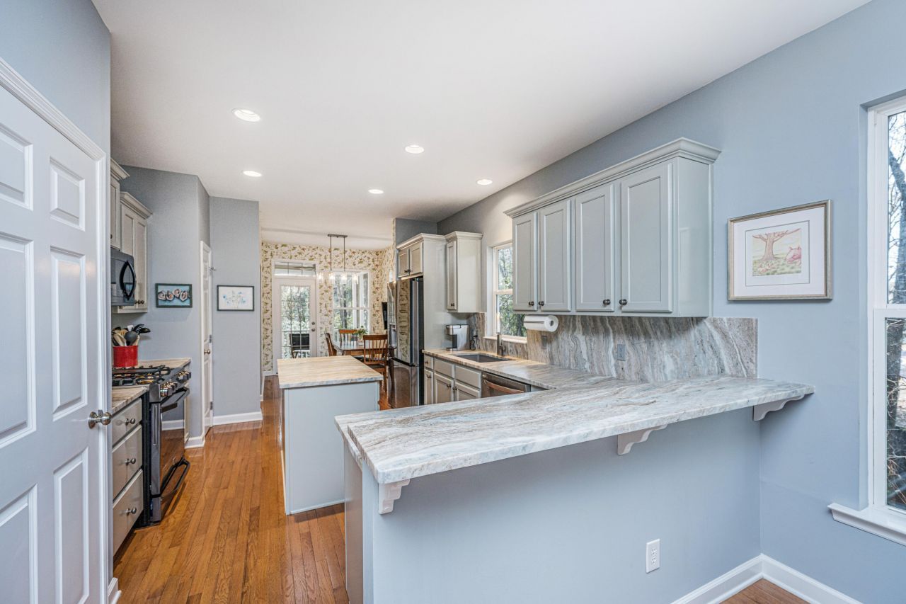 228 Fair Sailing Road Photo 14