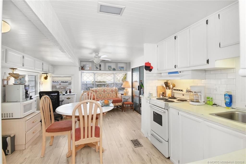 10701 S Ocean Drive, Unit 760, Jensen Beach, FL 34957 Photo