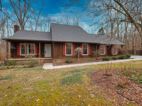 954 Belmont Rd, Manchester, TN 37355