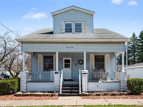 1101 S Farragut Street, Bay City, MI 48708
