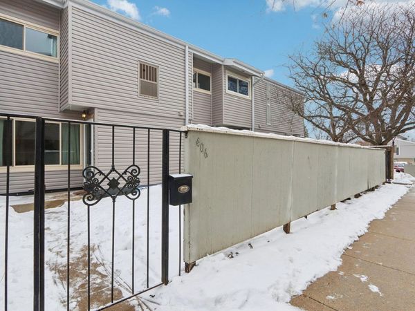 406 East Bluff, Unit 406, Madison, WI 53704