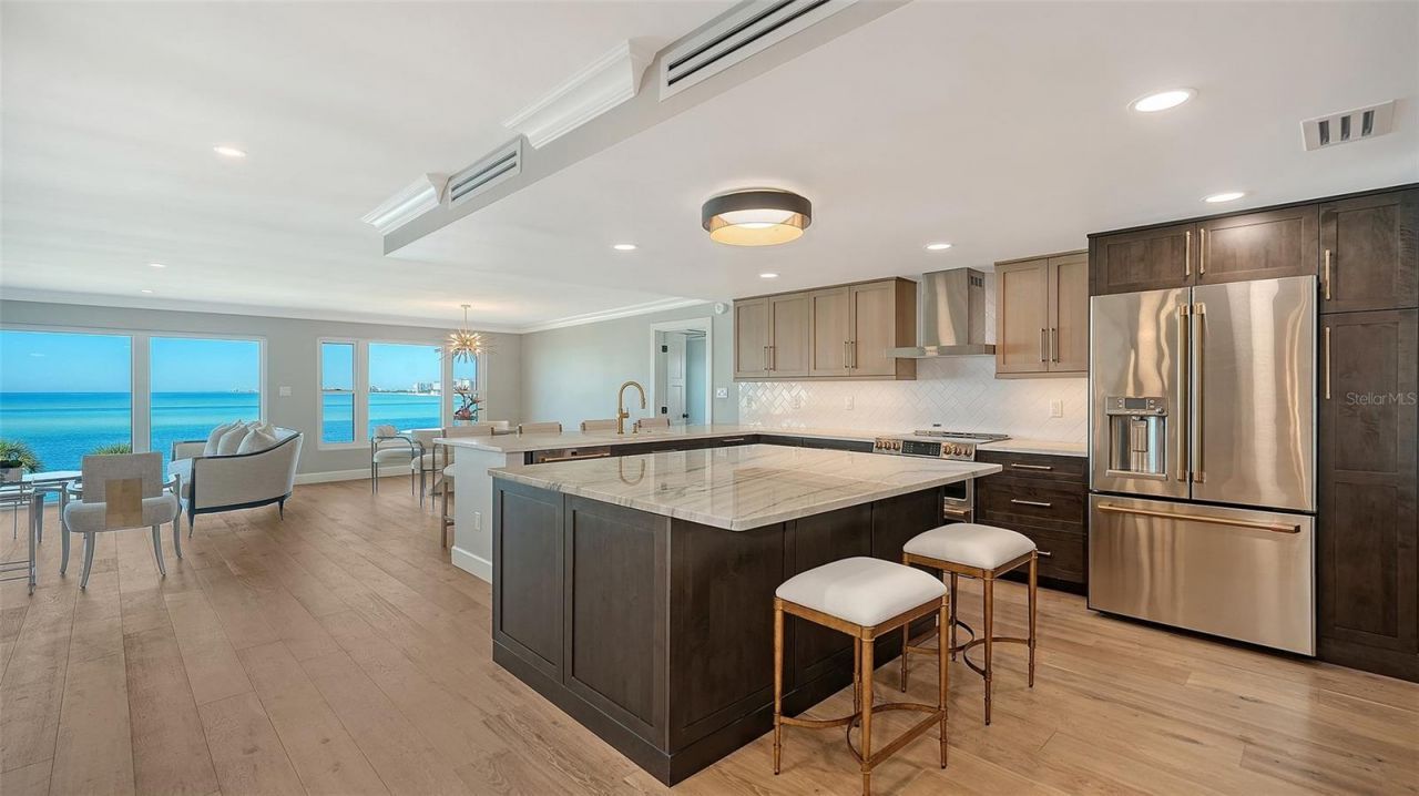 4708 Ocean Boulevard, Unit E7, Sarasota, FL 34242 Photo