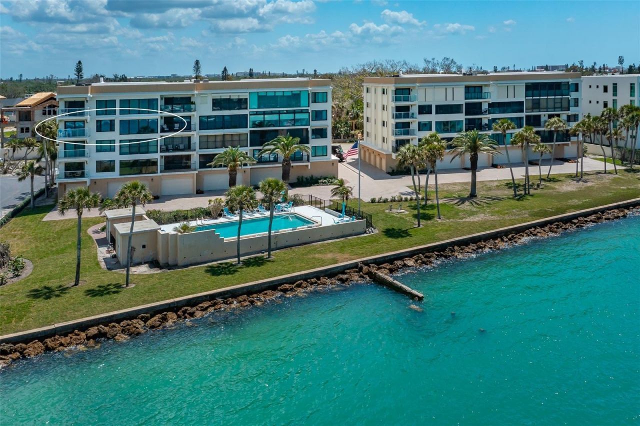 4708 Ocean Boulevard, Unit E7, Sarasota, FL 34242 Photo