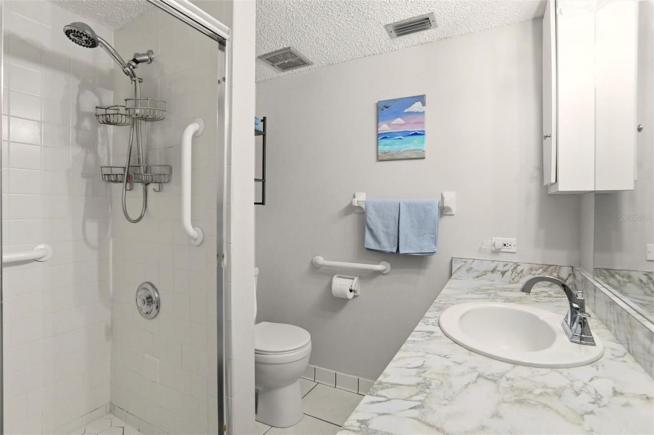 1400 1st Avenue W, Unit 203, Bradenton, FL 34205 Photo