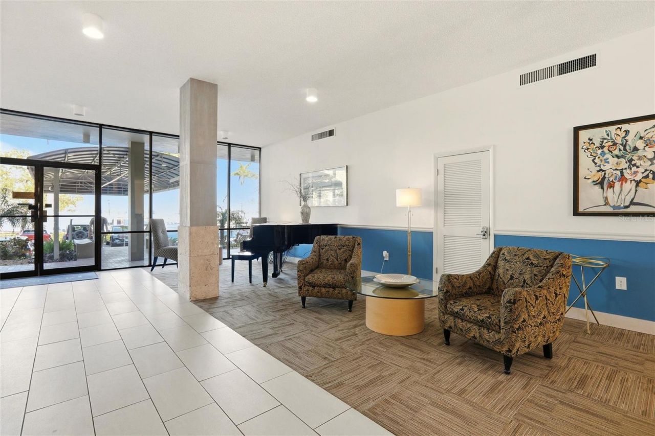 1400 1st Avenue W, Unit 203, Bradenton, FL 34205 Photo