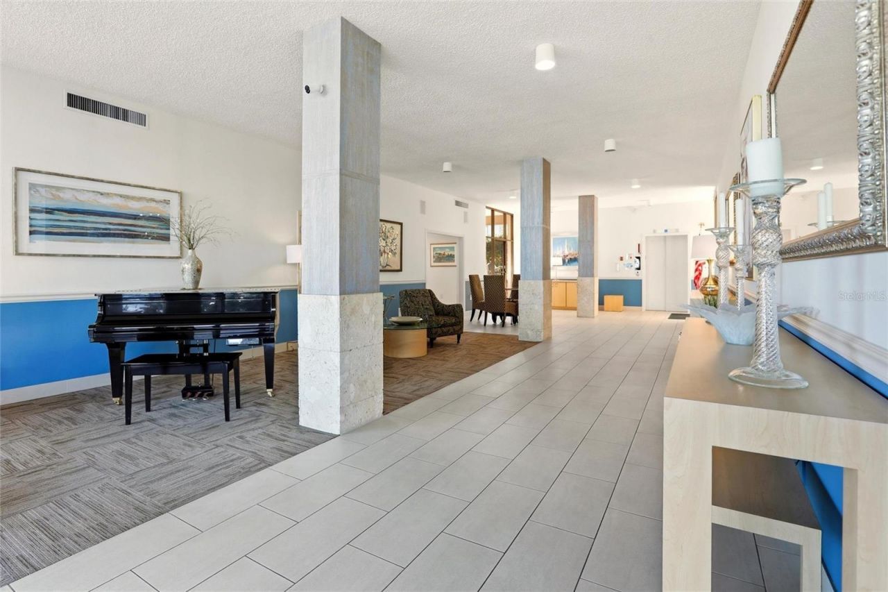 1400 1st Avenue W, Unit 203, Bradenton, FL 34205 Photo