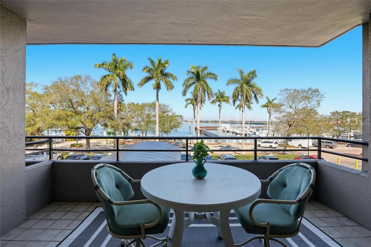 1400 1st Avenue W, Unit 203, Bradenton, FL 34205 Photo