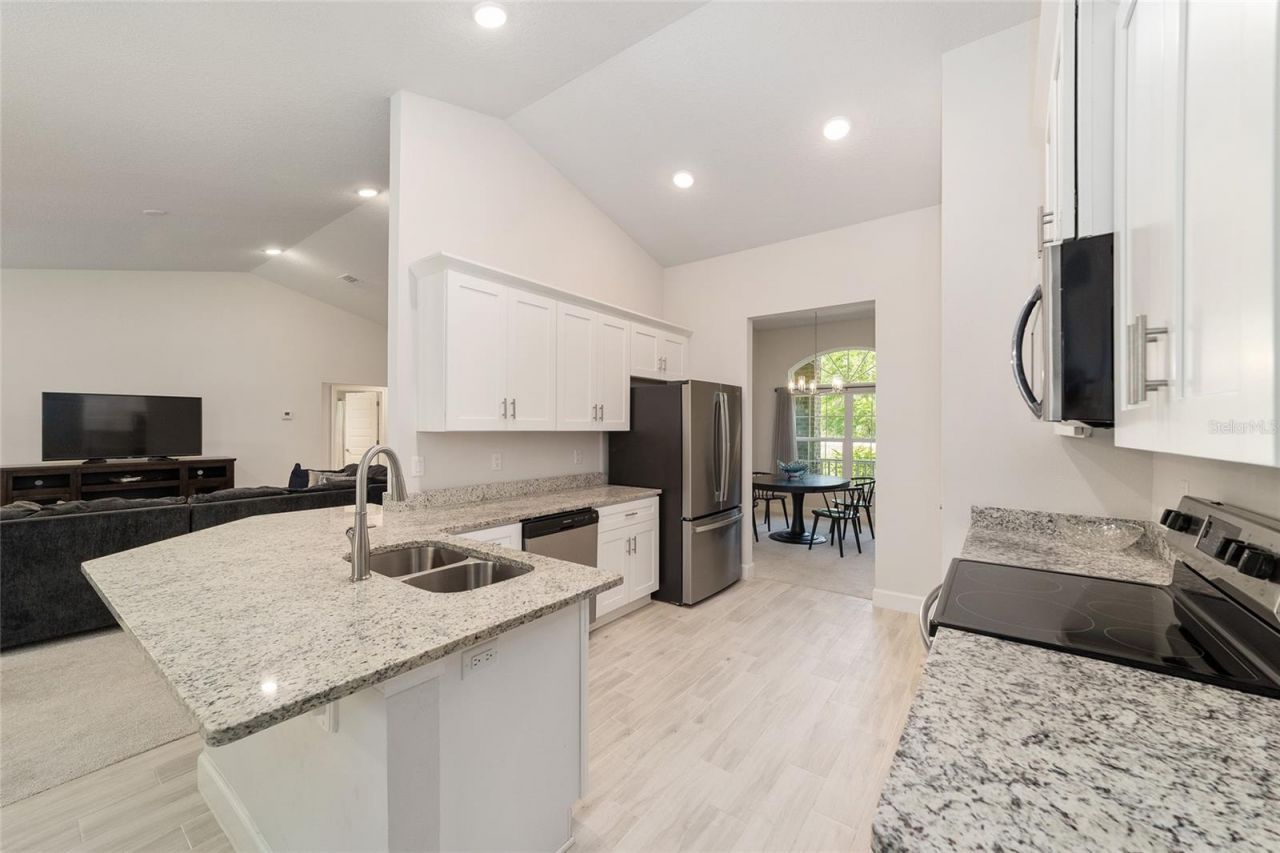 8489 NE 6th Lane, High Springs, FL 32643 Photo