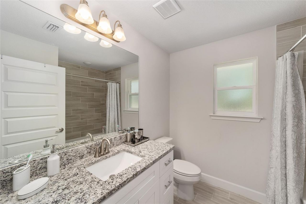 8489 NE 6th Lane, High Springs, FL 32643 Photo