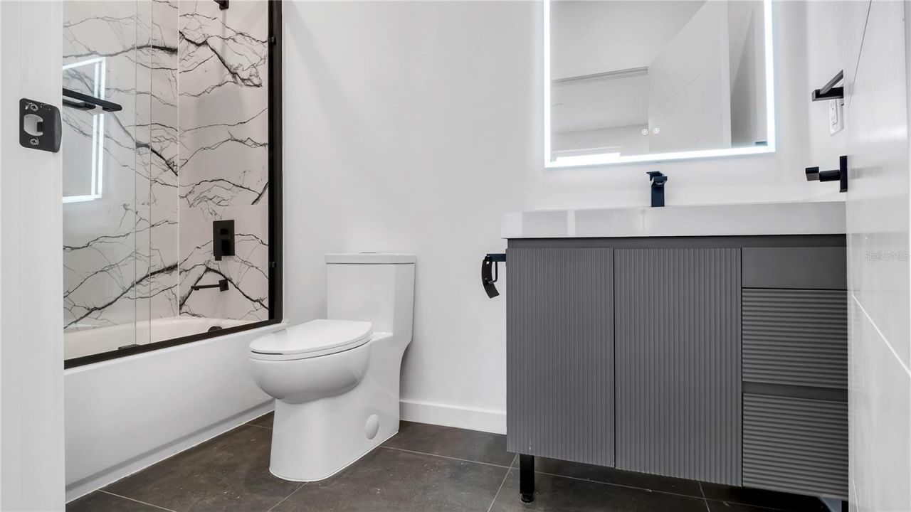 2118 4th Street S, Saint Petersburg, FL 33705 Photo