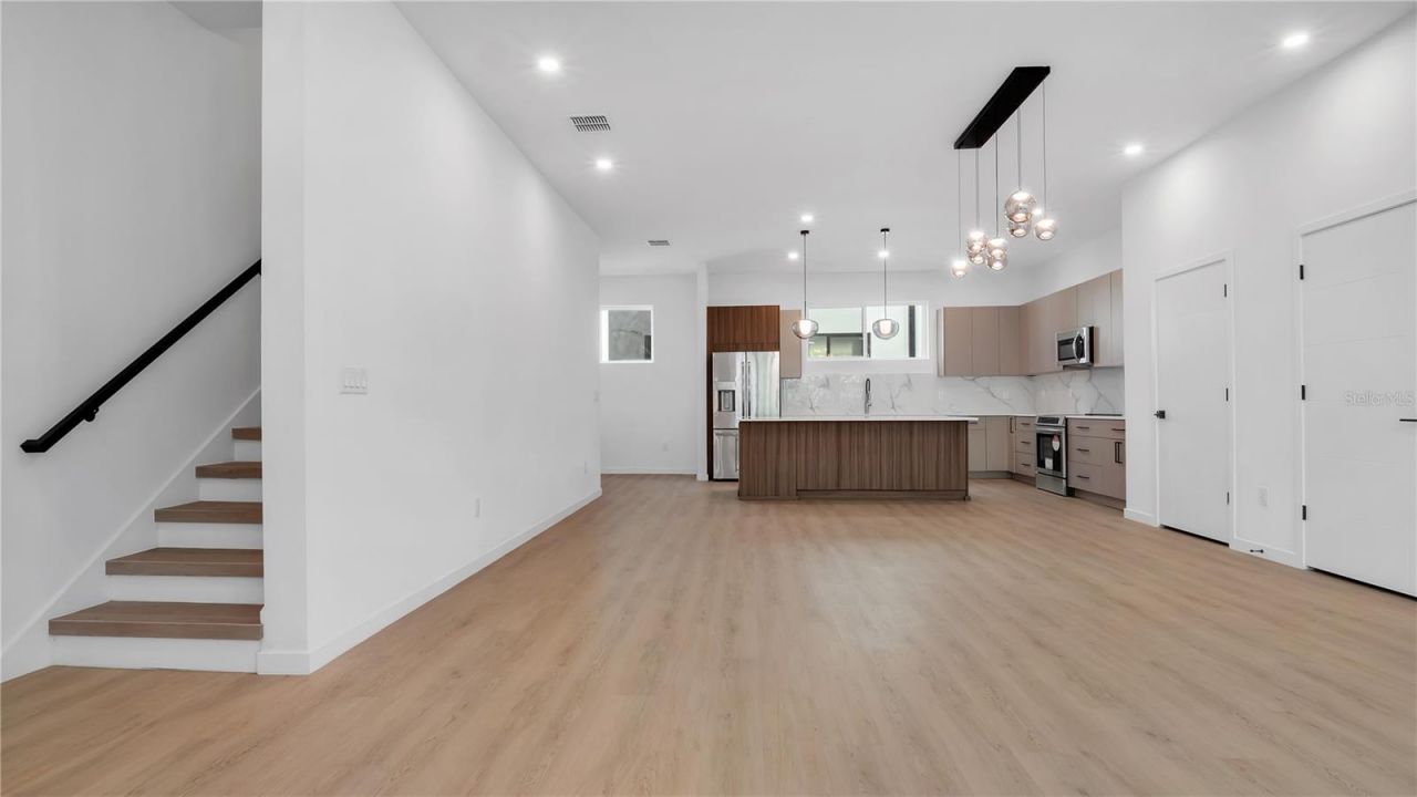 2118 4th Street S, Saint Petersburg, FL 33705 Photo