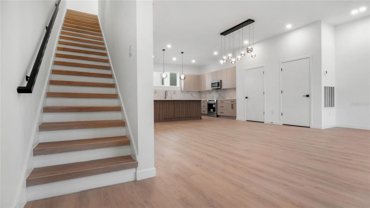 2118 4th Street S, Saint Petersburg, FL 33705 Photo