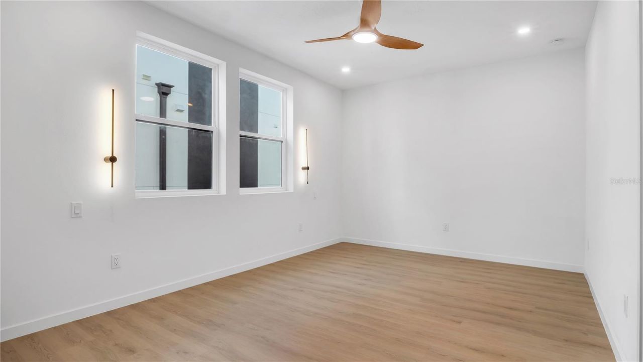 2118 4th Street S, Saint Petersburg, FL 33705 Photo