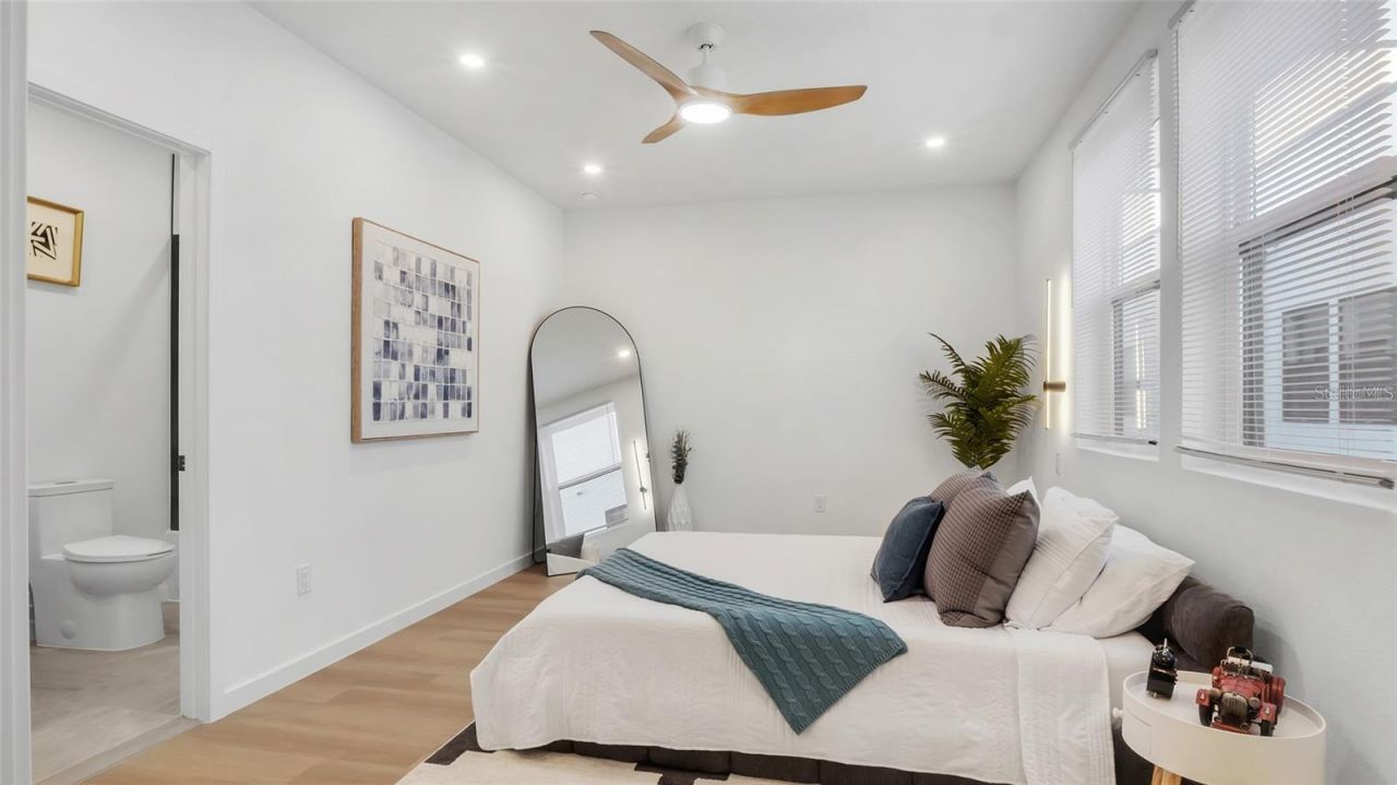 2118 4th Street S, Saint Petersburg, FL 33705 Photo