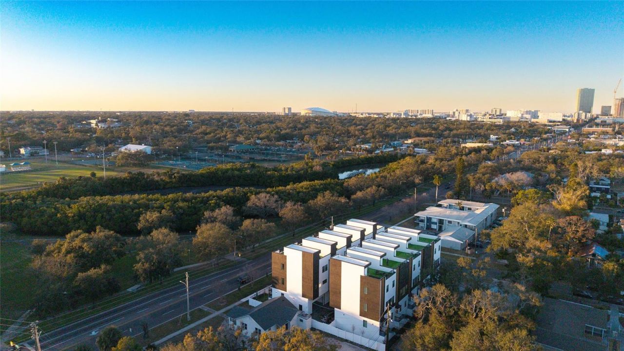 2118 4th Street S, Saint Petersburg, FL 33705 Photo