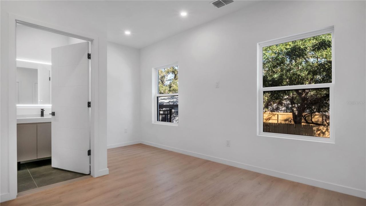 2118 4th Street S, Saint Petersburg, FL 33705 Photo