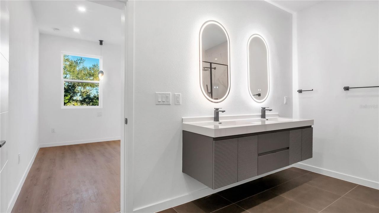 2118 4th Street S, Saint Petersburg, FL 33705 Photo