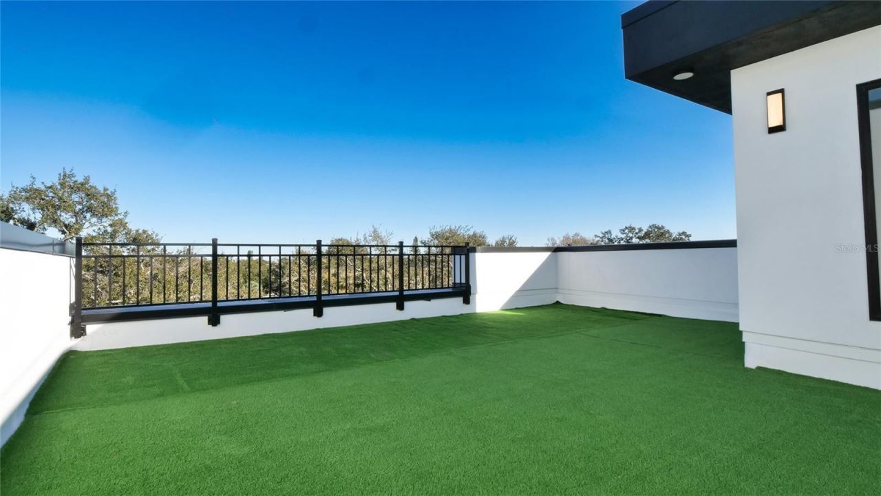 2118 4th Street S, Saint Petersburg, FL 33705 Photo