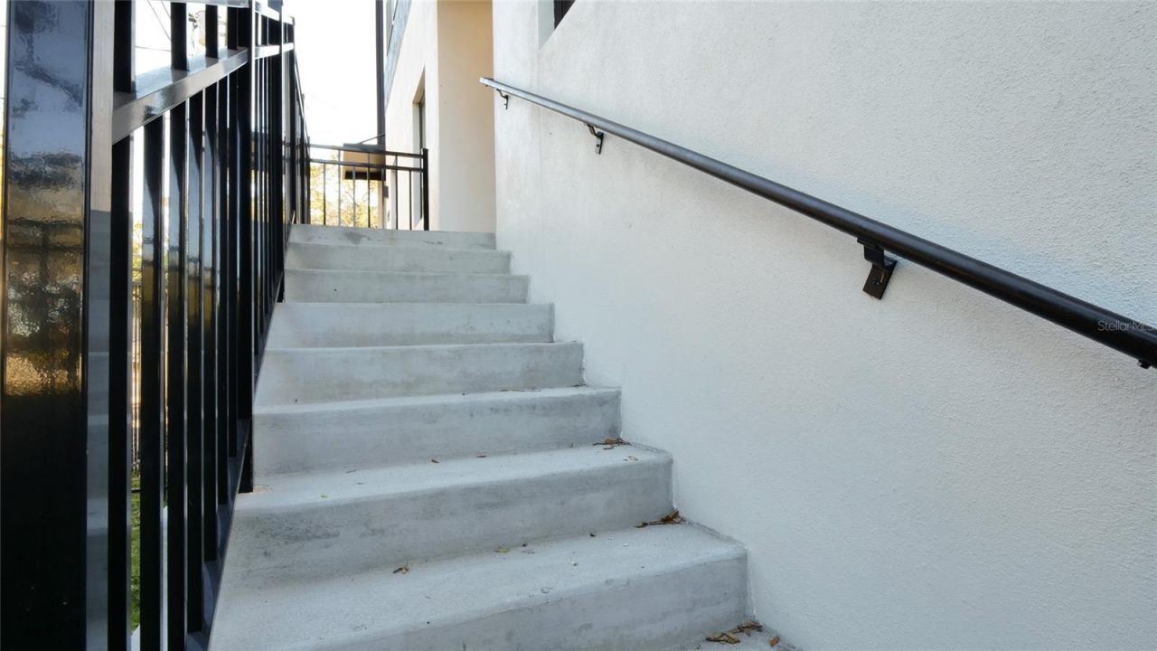 2118 4th Street S, Saint Petersburg, FL 33705 Photo