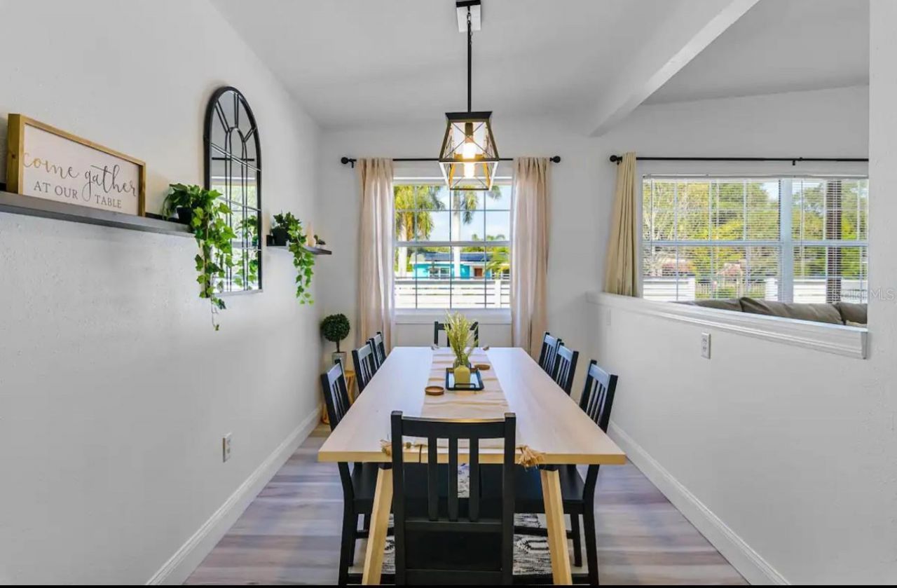 6650 4th Avenue N, Saint Petersburg, FL 33710 Photo