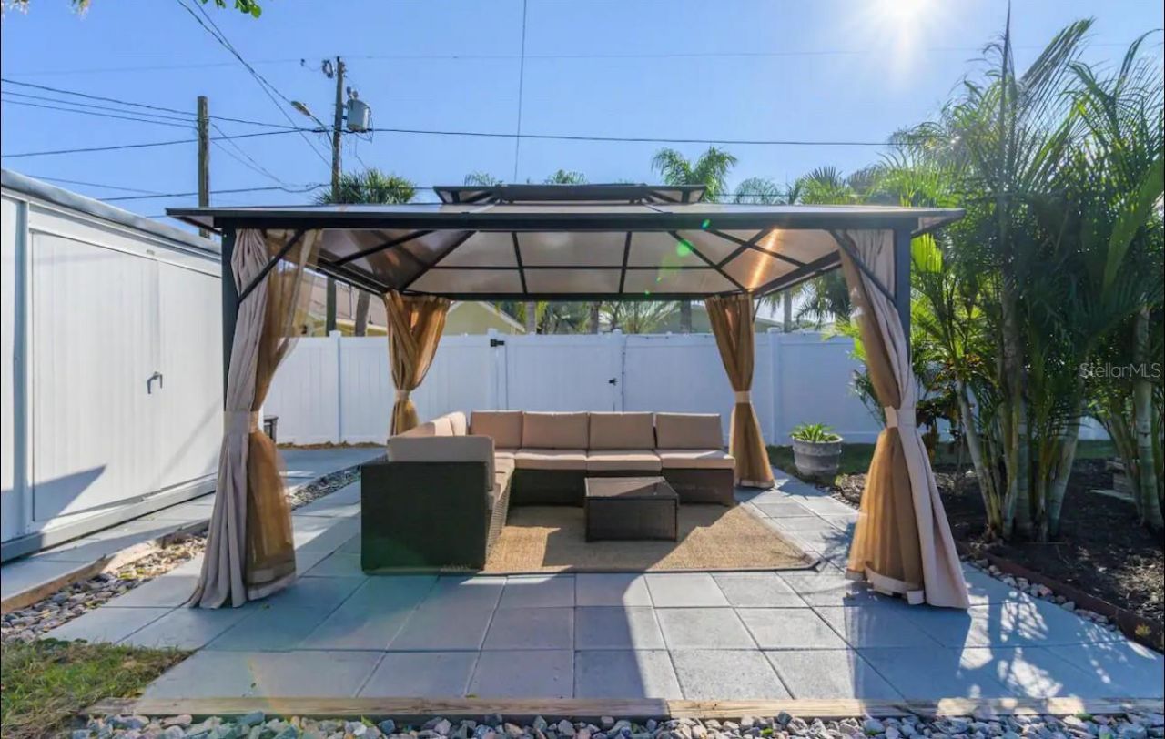 6650 4th Avenue N, Saint Petersburg, FL 33710 Photo