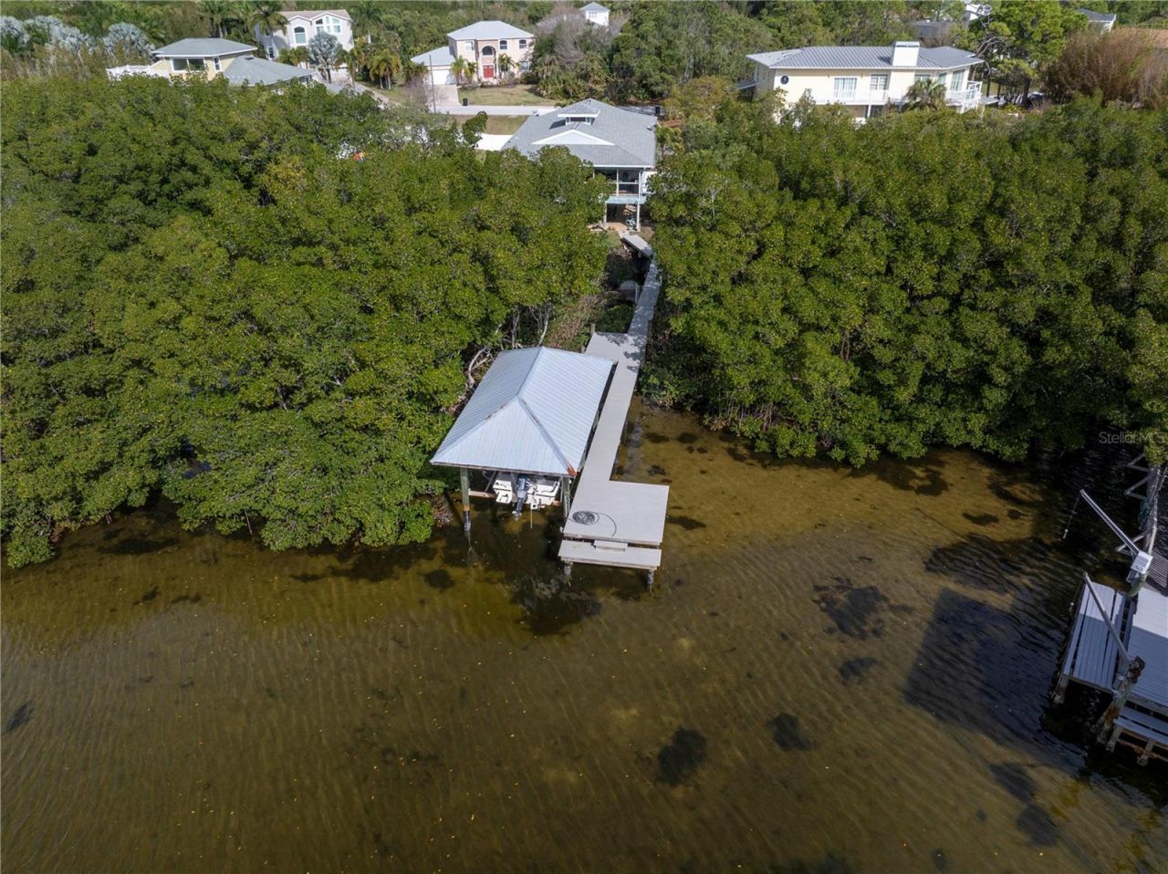 734 Weedon Drive Ne, Saint Petersburg, FL 33702 Photo