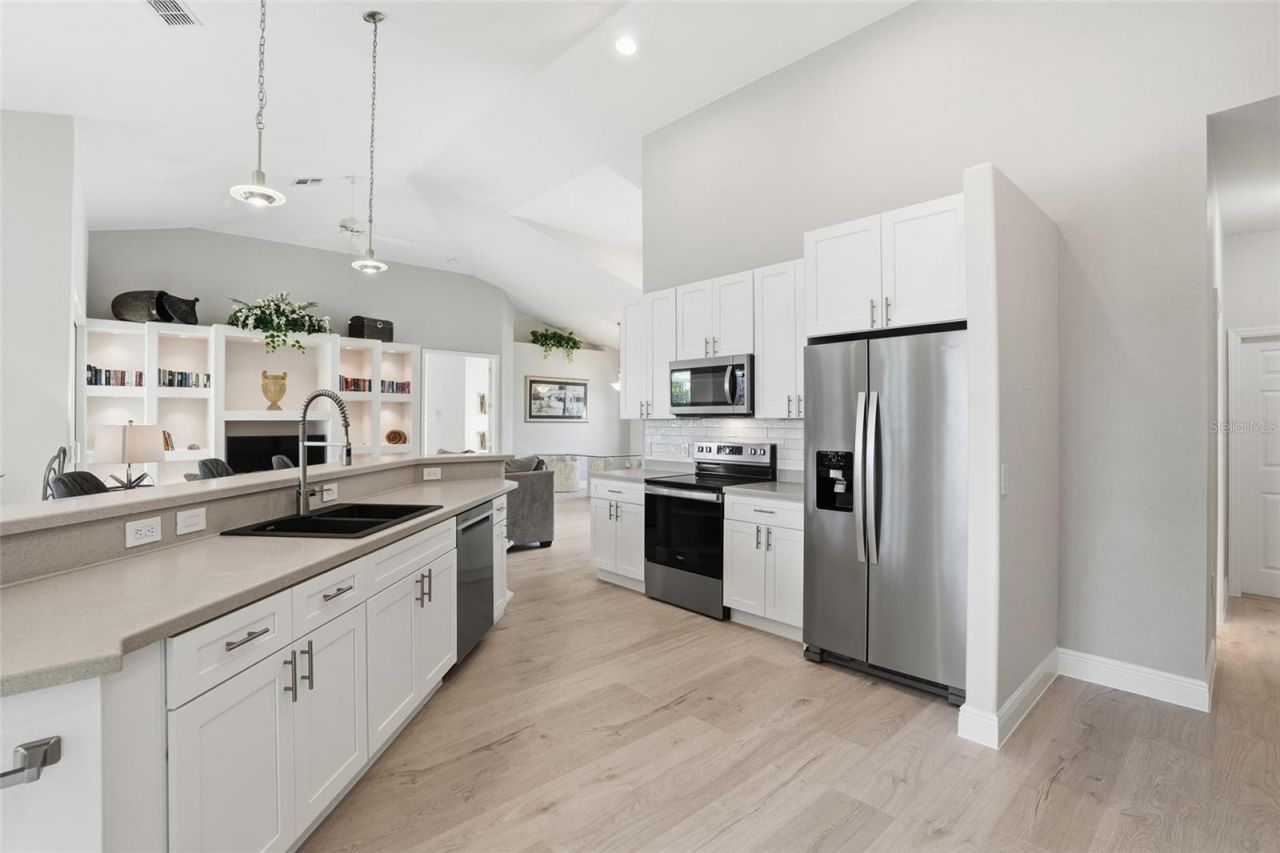 5267 Stratford Court, Cape Coral, FL 33904 Photo