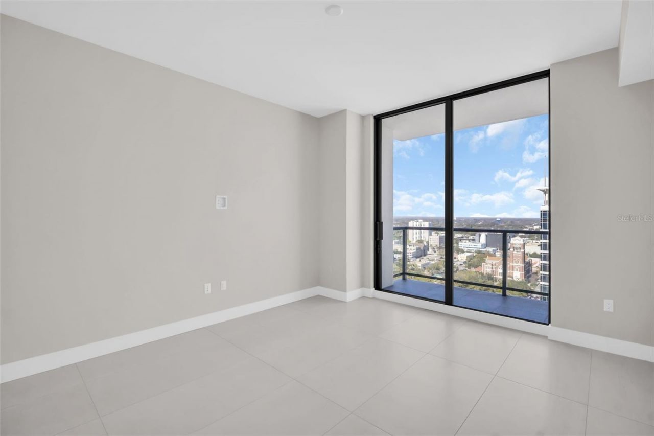 275 1st Avenue S, Unit 2001, Saint Petersburg, FL 33701 Photo