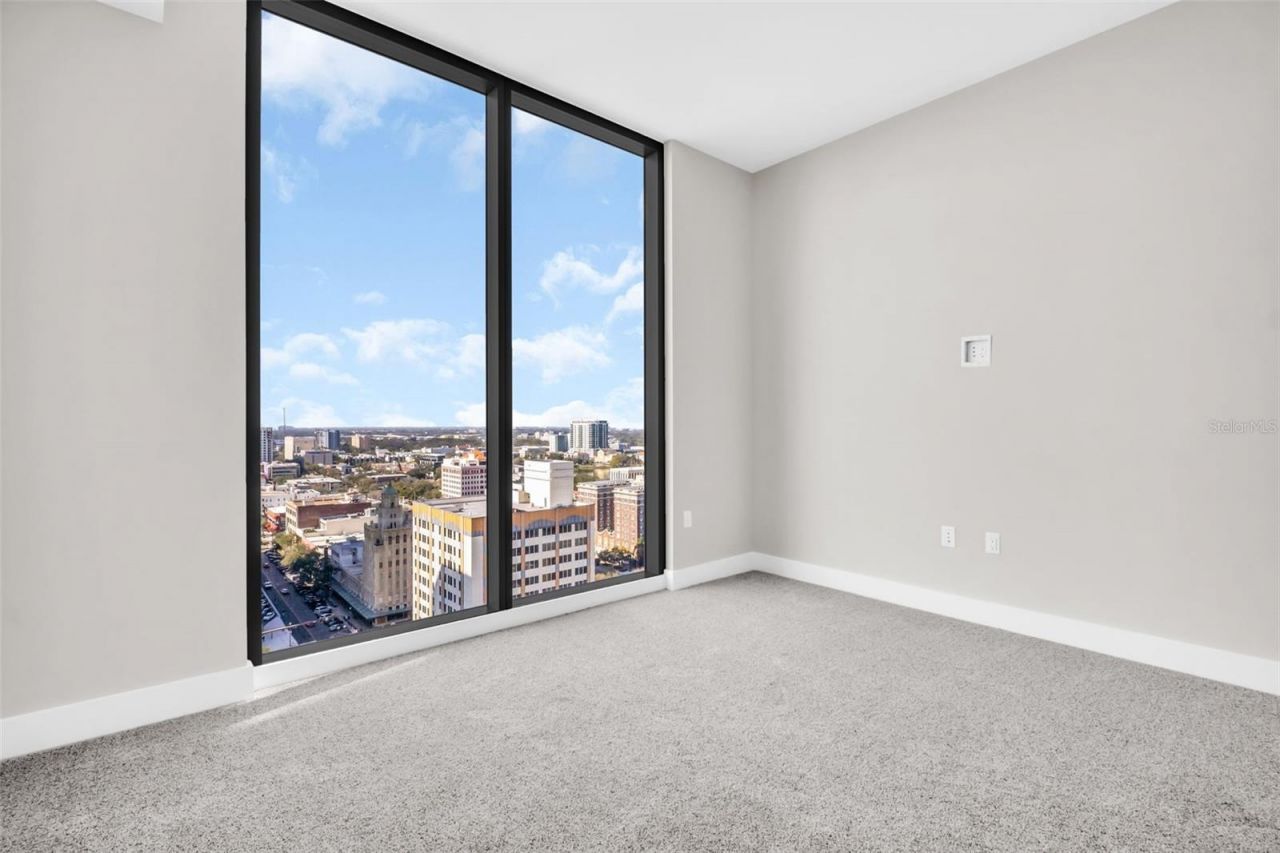 275 1st Avenue S, Unit 2001, Saint Petersburg, FL 33701 Photo