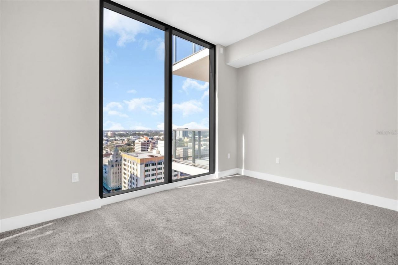 275 1st Avenue S, Unit 2001, Saint Petersburg, FL 33701 Photo