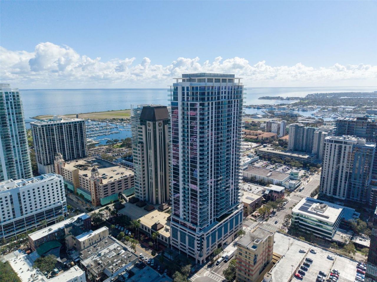 275 1st Avenue S, Unit 2001, Saint Petersburg, FL 33701 Photo