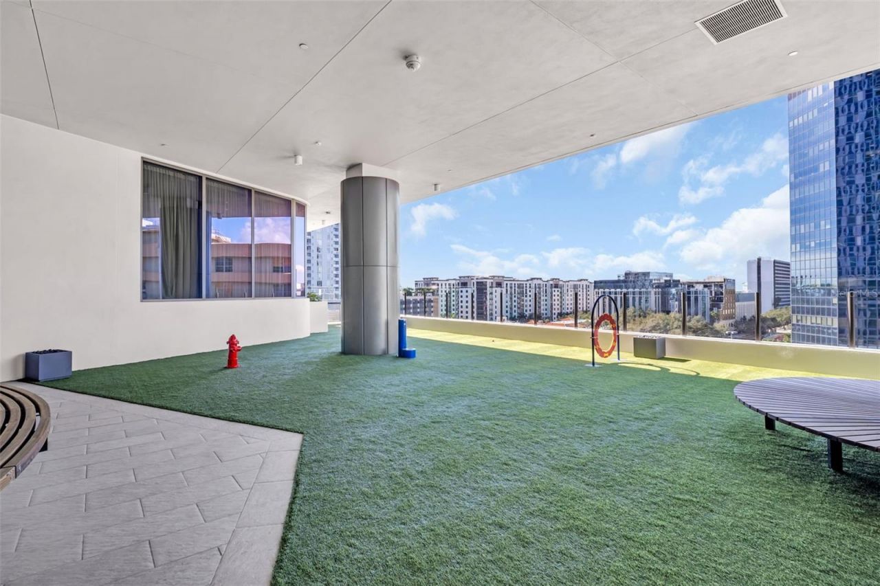 275 1st Avenue S, Unit 2001, Saint Petersburg, FL 33701 Photo
