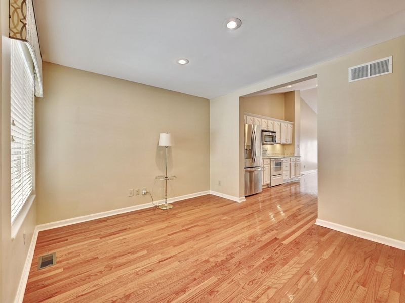 566 Palmer Court, Crestview Hills, KY 41017 Photo 3